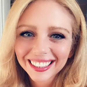 Meet your Posher, Becky